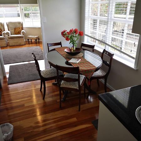 Cheerful 4 Bedroom Holiday Home Rotorua Zewnętrze zdjęcie