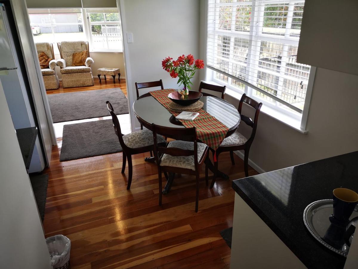 Cheerful 4 Bedroom Holiday Home Rotorua Zewnętrze zdjęcie